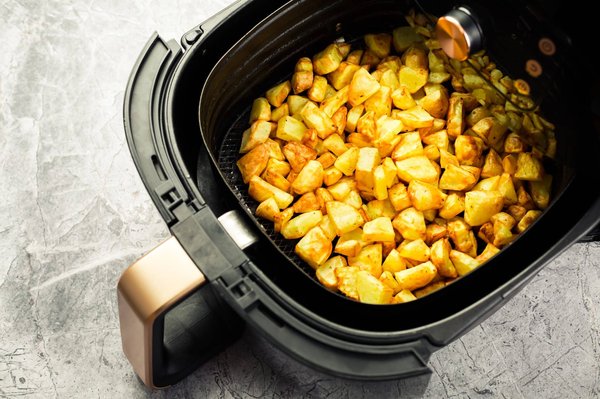 Guide d'achat : Comment choisir la meilleure friteuse sans huile de 10L ?