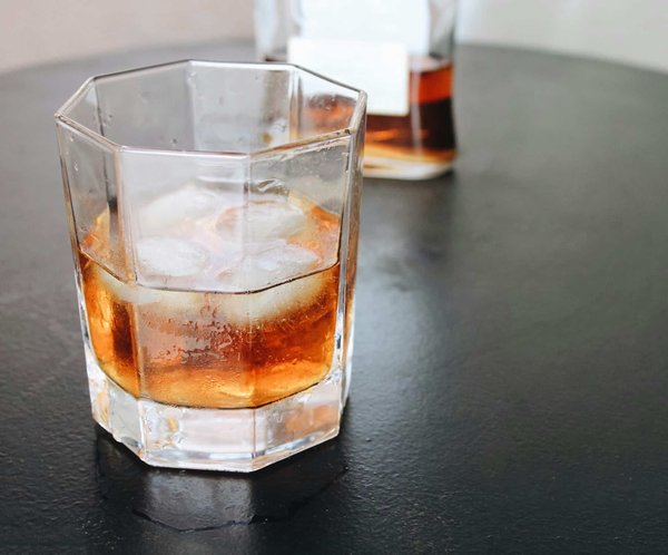 Choisir le verre à whisky idéal pour une dégustation parfaite