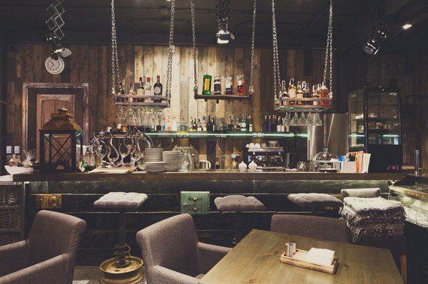 Mobilier restaurant innovant : boostez l'ambiance et le confort